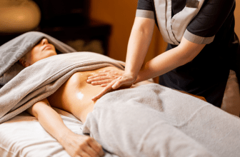 Les choses à faire et à ne pas faire lors de l&rsquo;utilisation du pistolet de massage sur le ventre : Un guide complet